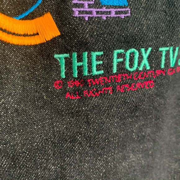 Vintage in living color embroidered denim jacket - Picture 6 of 6